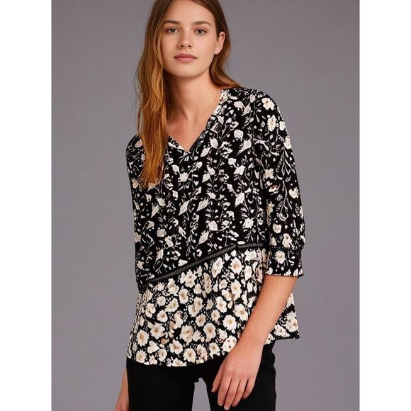 Old Navy Tops - Women's Old Navy 100%Rayon Black Ivory Boho & Festival Soft Flowy Blouse size L